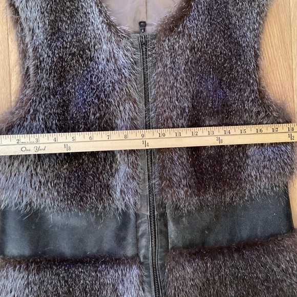 Fur Vest, authentic nutria fur, fits medium, *HOST PICK* - Picture 5 of 7